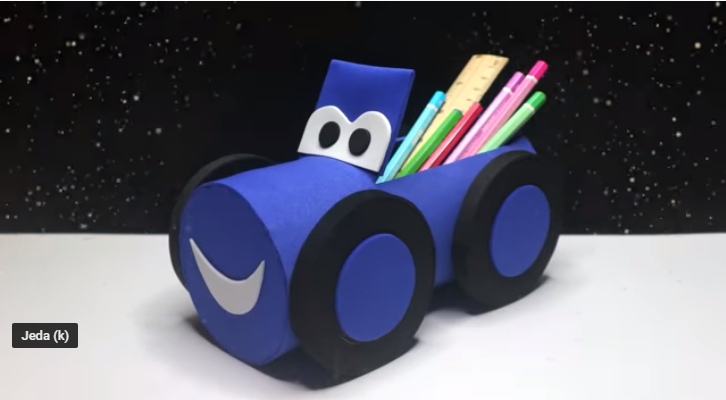 Ide Kreatif Tempat Pensil Bentuk Mobil dari Botol Plastik Bekas | Pencil holder plastic bottle